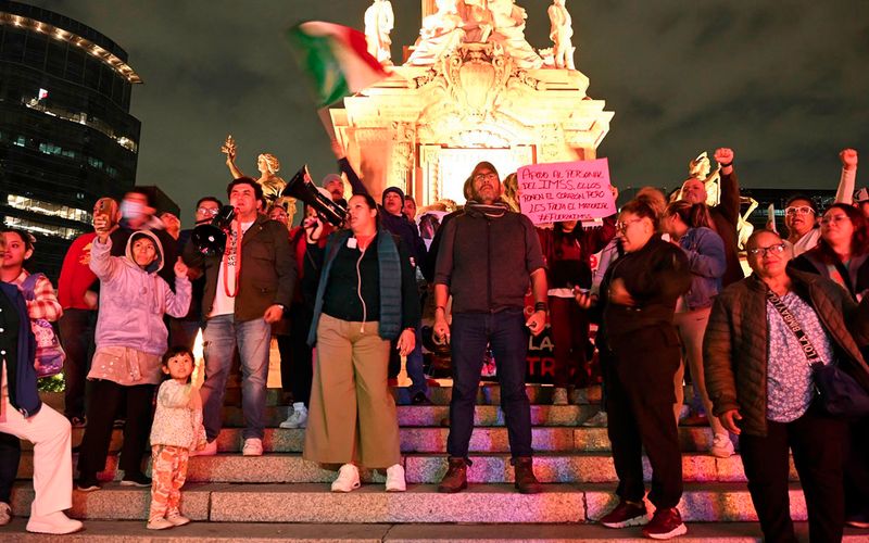 Trabajadores del IMSS